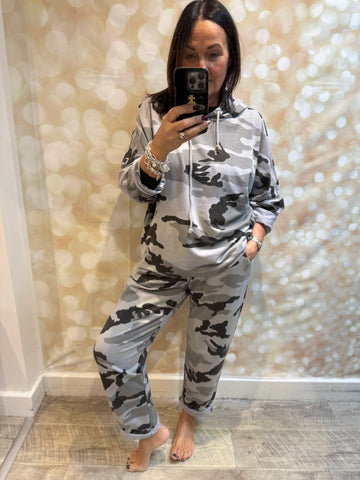 Camo Lounge / Jogger  set
