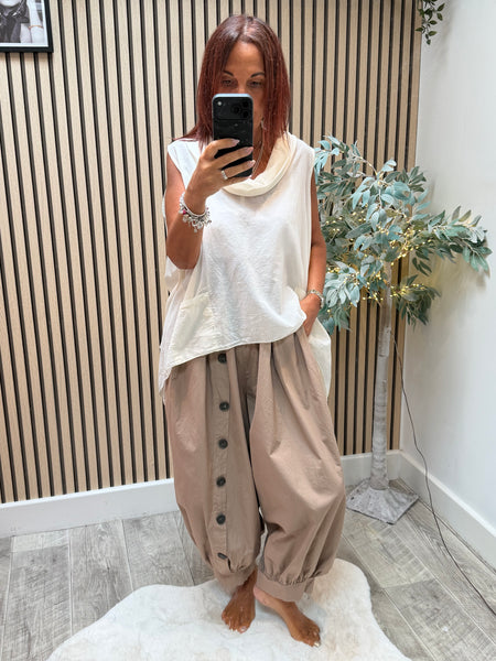 Cotton Balloon Leg Trouser with button detail