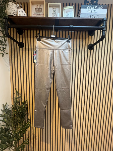 Drop a dress size leggings
