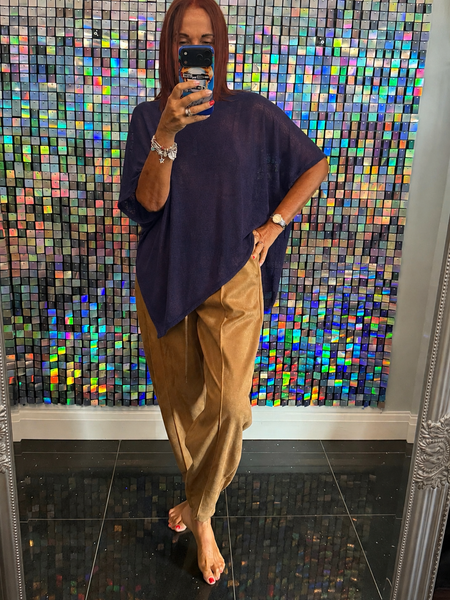 Fine knit Asymetric top