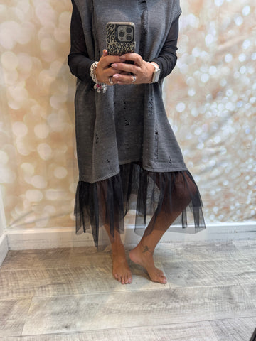 ID Curve Knitted  Sleeveless Tunic with Tulle Frill