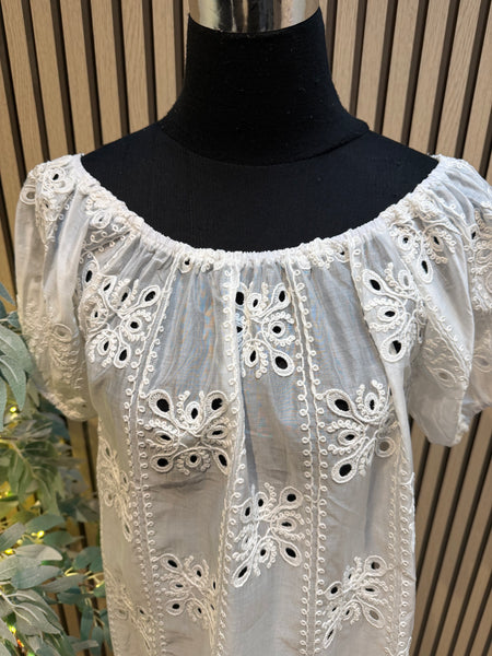 Broidery Anglais Bardot Top