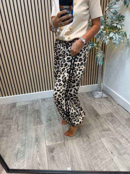 Cotton Balloon Leg Trouser with side stripe