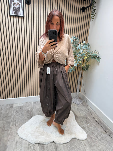 Cotton Balloon Leg Trouser with button detail