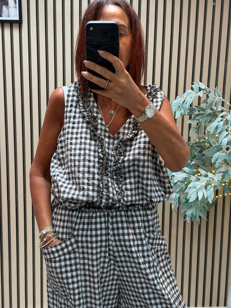 Gingham V neck top