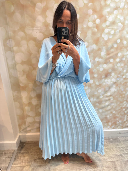 Crinkle fabric cape dress