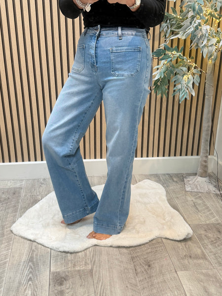 Wide leg Stretch Denim Pocket Jeans