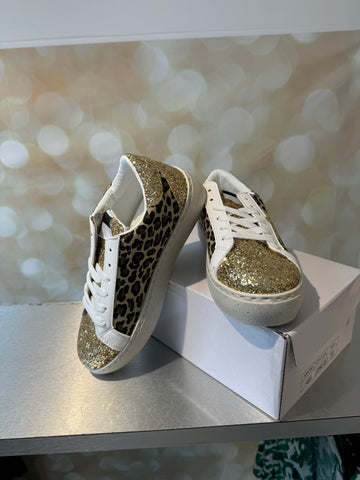 Glitter Star Trainer