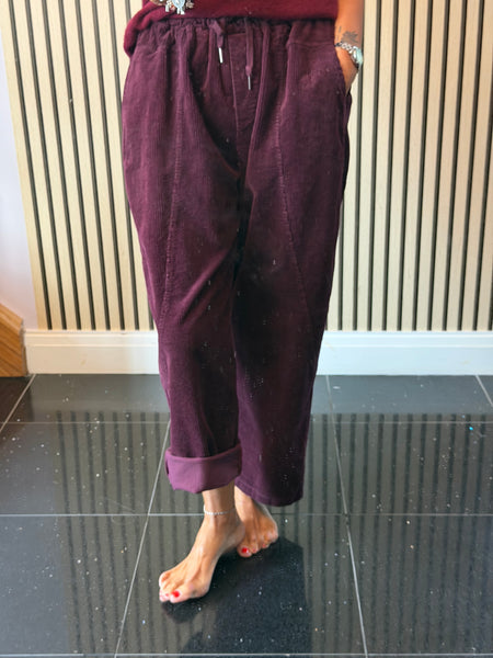 Jumbo Cord Barrel leg Trousers