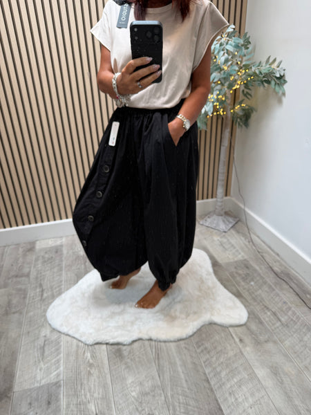 Cotton Balloon Leg Trouser with button detail