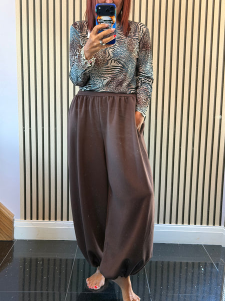 Balloon leg joggers