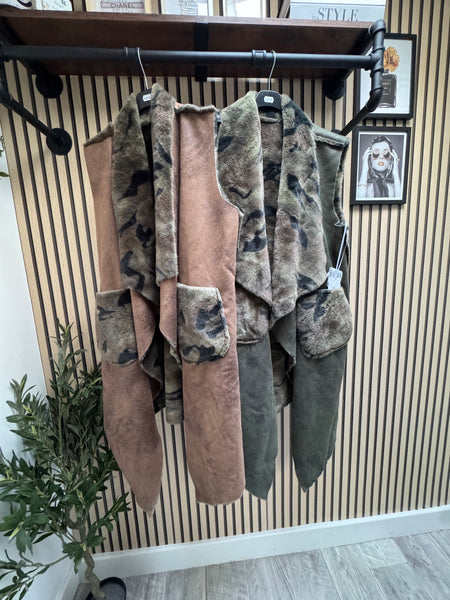 Studio Camo / Faux Suede waterfall Gilet