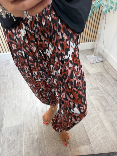 Wide waist Leopard BalloonTrousers
