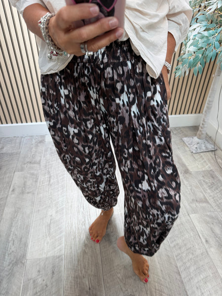 Wide waist Leopard BalloonTrousers