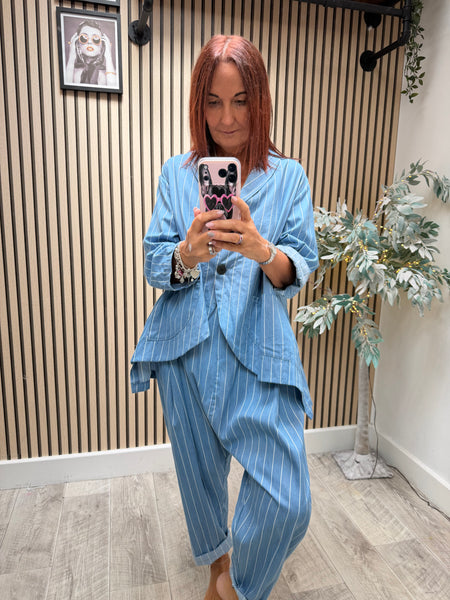 ID 2 Piece Pinstripe set - Trousers / Jacket