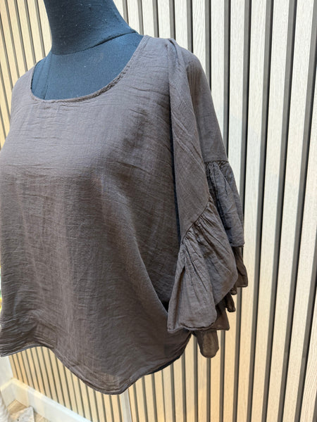 Crinkle Frill sleeve Top