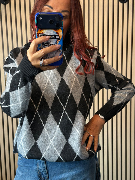 Argyle  soft knit jumper