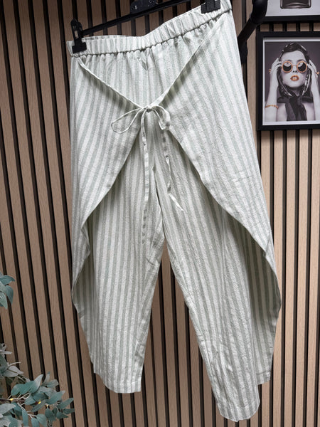 Studio 2 Piece Trouser / waistcoat set