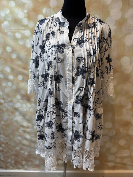 Floral embroidered lace trim dress