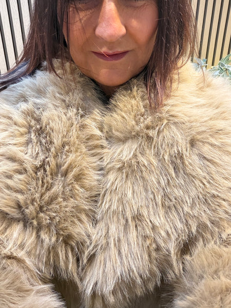 Luxe Fluffy  Midi Fur  Jacket