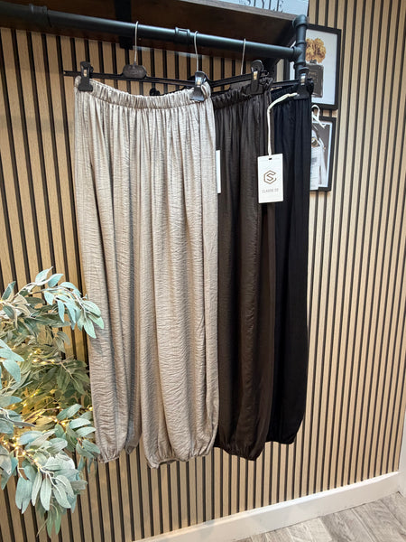 Cuffed Balloon Leg Trouser