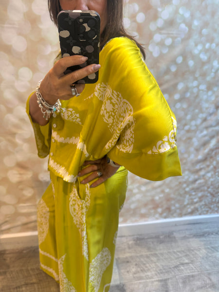 Studio silky Paisley Palazzo trousers / Jacket