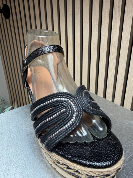 Wedge Metallic Sandal