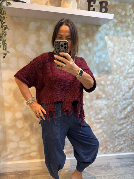 ID Distressed Hem Chunky popcorn Jumper