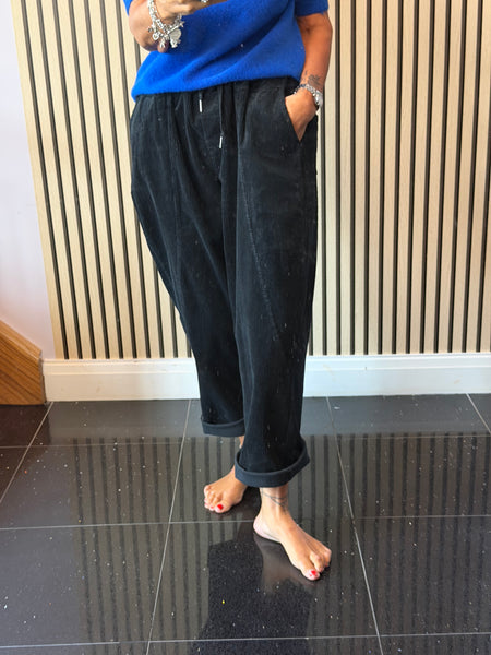 Jumbo Cord Barrel leg Trousers