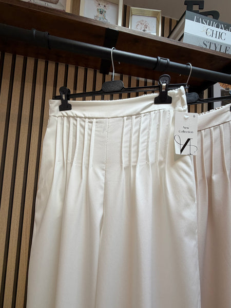 Cuffed Balloon leg  Trouser