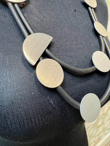 Rubber necklaces / bracelets