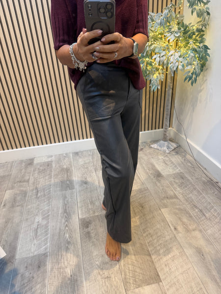 Wide leg Magic Trousers