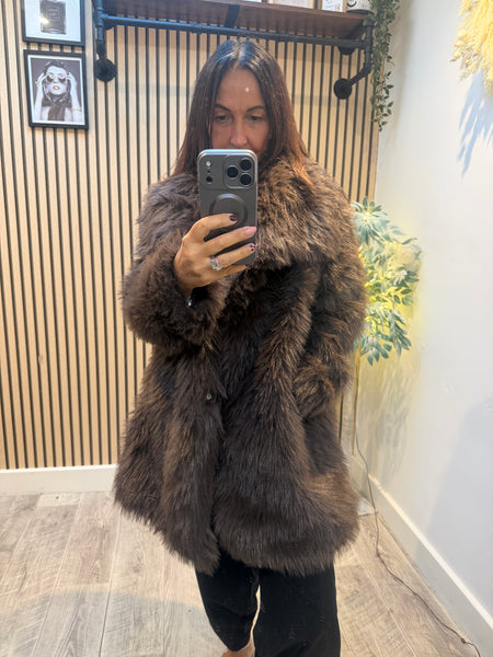 Luxe Fluffy  Midi Fur  Jacket