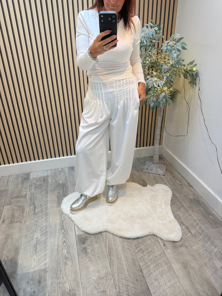 Cuffed Balloon leg  Trouser