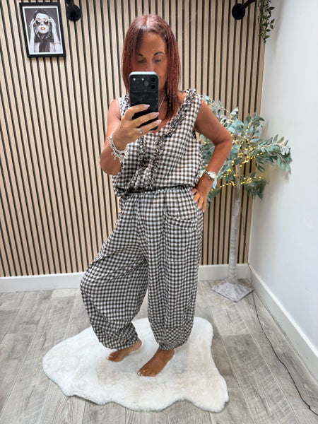 Gingham balloon leg trousers