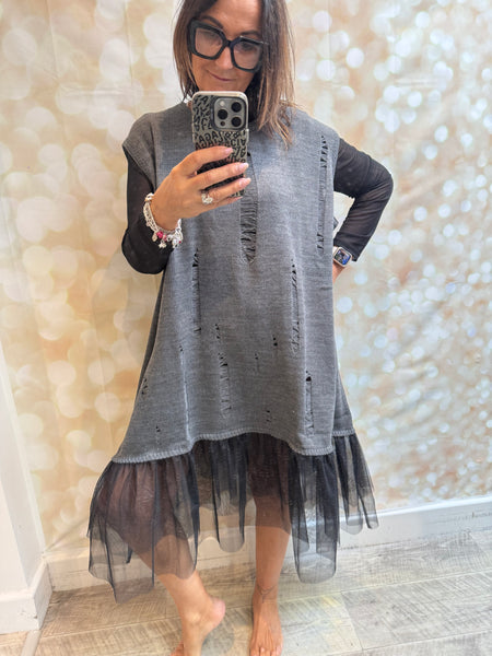 ID Curve Knitted  Sleeveless Tunic with Tulle Frill