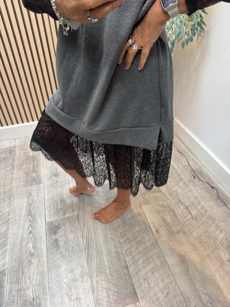 ID Corsage Lace Hem Sweatdress