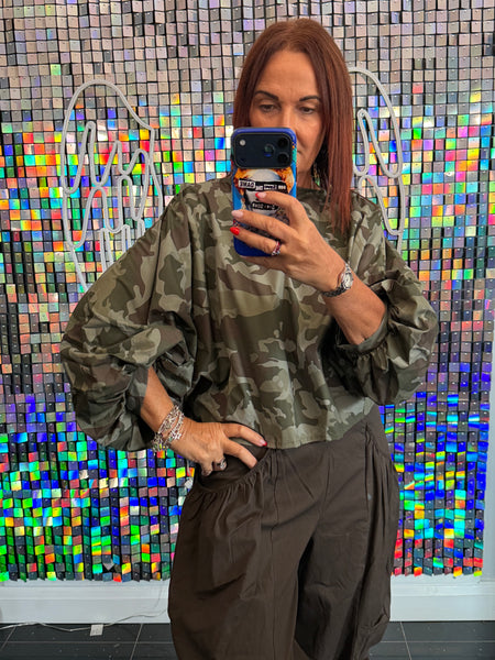 Camo Puff sleeve Top