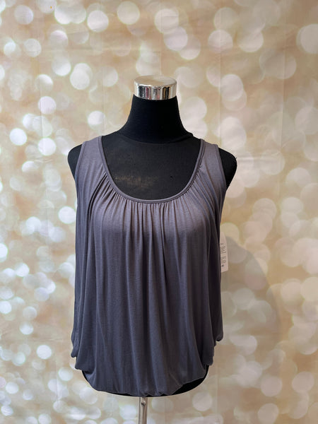 Bubble hem vest
