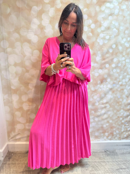 Crinkle fabric cape dress