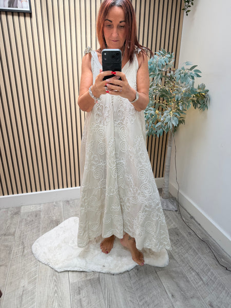 V Front Appliqué  Maxi Dress