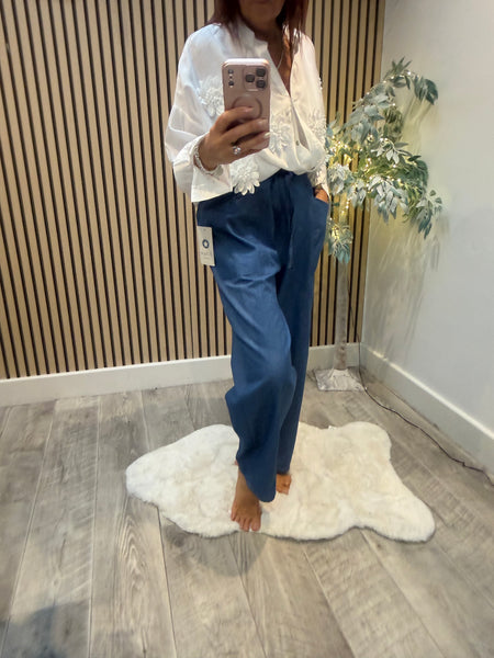 Straight Leg Denim trousers