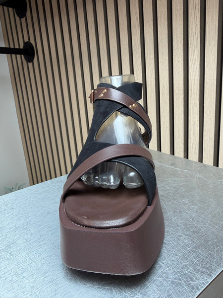 Wedge Cross over Sandal
