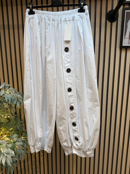 Cotton Balloon Leg Trouser with button detail