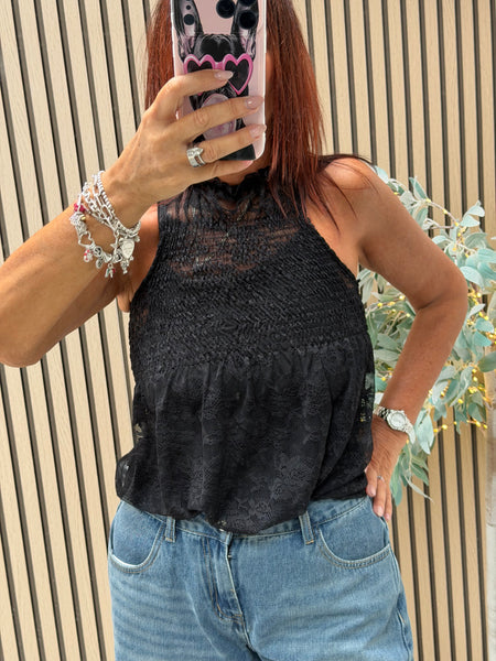 Lace shirred panel Top
