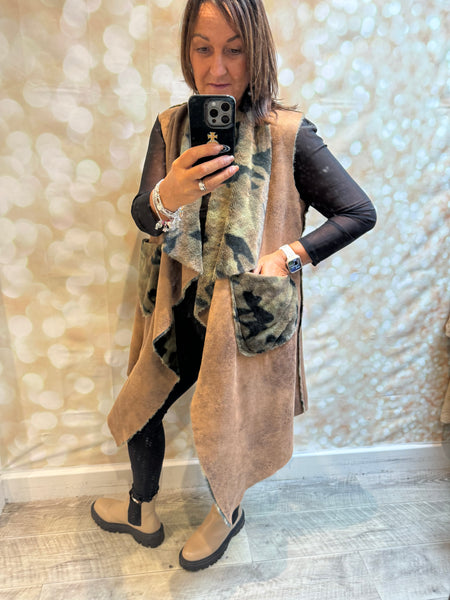 Studio Camo / Faux Suede waterfall Gilet