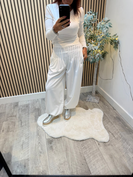 Cuffed Balloon leg  Trouser