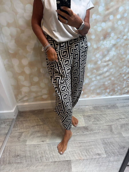 Silky balloon Trousers
