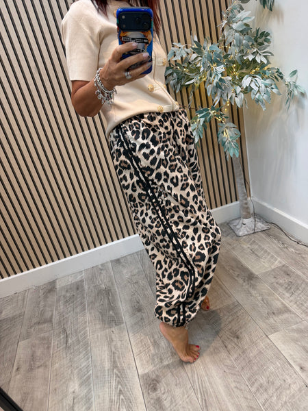 Cotton Balloon Leg Trouser with side stripe