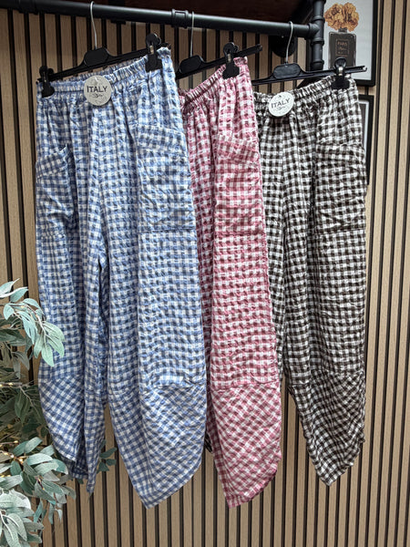 Gingham balloon leg trousers